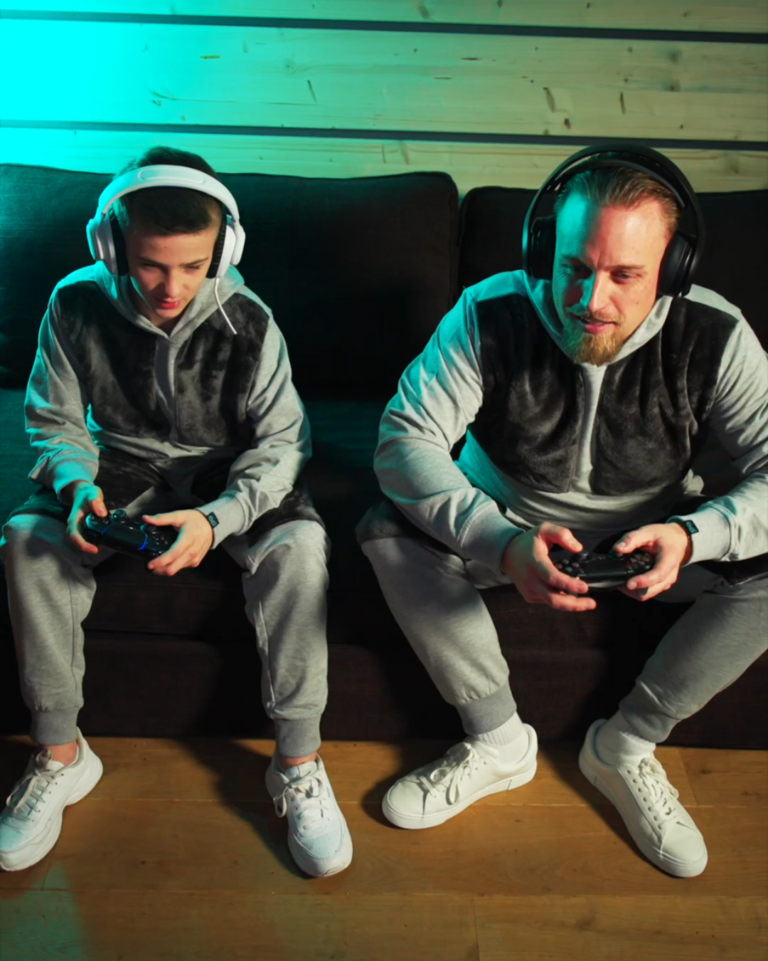 SWHD - GAMER HOODIE - GREY EDITION